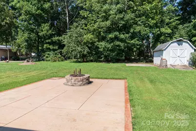 116 Green Meadow Lane, Statesville, NC 28625 - Photo 5