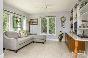 231 Kimberly Ann Dr, Hendersonville, NC 28792 - Photo 15