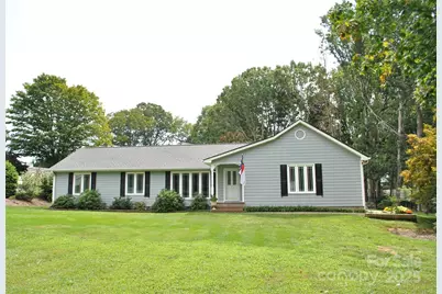 231 Kimberly Ann Drive, Hendersonville, NC 28792 - Photo 1