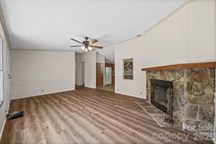 953 Bollinger Pond Dr, Clover, SC 29710 - Photo 7