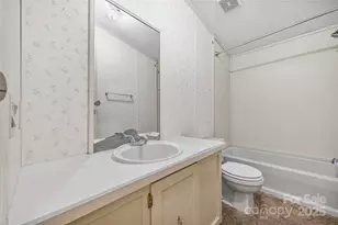 953 Bollinger Pond Dr, Clover, SC 29710 - Photo 23