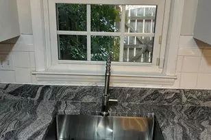 2227 Rexford Rd, Charlotte, NC 28211 - Photo 17