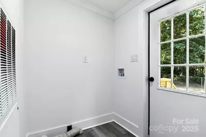 2734 Orangewood Lane, Newton, NC 28658 - Photo 23