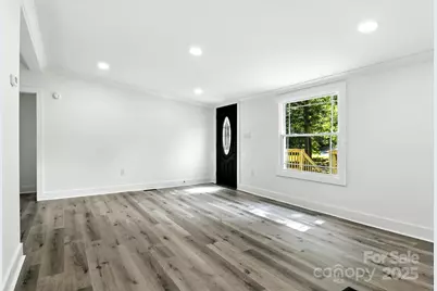 2734 Orangewood Lane, Newton, NC 28658 - Photo 5