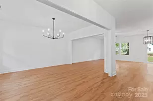 329 Henderson Cir, Harrisburg, NC 28075 - Photo 3