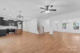 329 Henderson Cir, Harrisburg, NC 28075 - Photo 5