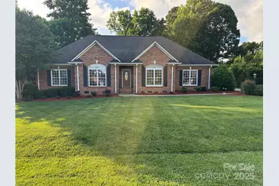 2911 Weatherfield Drive, Lincolnton, NC 28092 - Photo 1