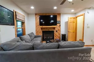 1055 Winterstar Loop, Burnsville, NC 28714 - Photo 27