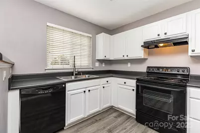 9341 Meadowmont View Drive, Charlotte, NC 28269 - Photo 9