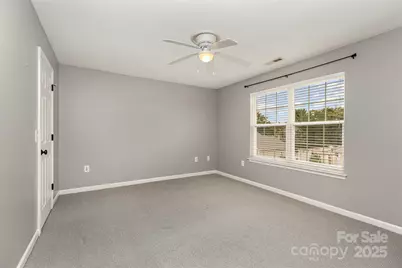 9341 Meadowmont View Drive, Charlotte, NC 28269 - Photo 13