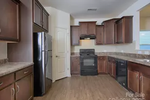 130 Jana Dr, Statesville, NC 28677 - Photo 11