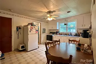 5203 Old Nc 18 Rd, Connelly Springs, NC 28612 - Photo 25