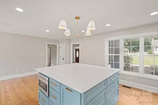 315 S Main St, Davidson, NC 28036 - Photo 11