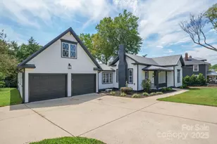 315 S Main St, Davidson, NC 28036 - Photo 3