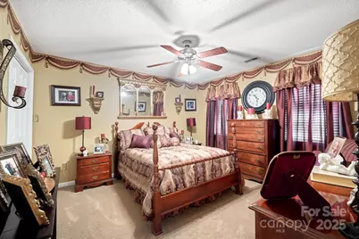 1948 Twin Ponds Drive, Hickory, NC 28602 - Photo 21