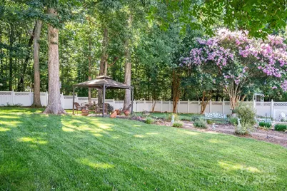 1948 Twin Ponds Drive, Hickory, NC 28602 - Photo 27