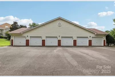 17111 Red Feather Drive, Charlotte, NC 28277 - Photo 31