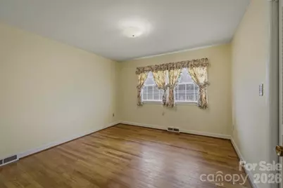 141 Maehill Place SW, Lenoir, NC 28645 - Photo 19