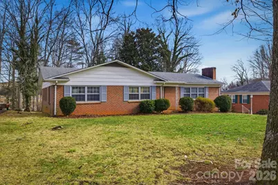 141 Maehill Place SW, Lenoir, NC 28645 - Photo 3