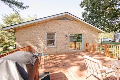 90 Long Street, Marion, NC 28752 - Photo 5