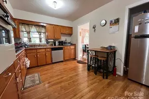 90 Long St, Marion, NC 28752 - Photo 11