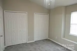 1725 Forest Side Ln, Charlotte, NC 28213 - Photo 9