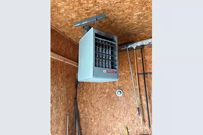 110 N Davis Street, Dallas, NC 28034 - Photo 17