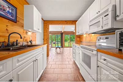 881 S Mountain Road, Bostic, NC 28018 - Photo 11