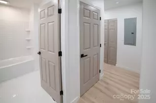 605 Vance St NW, Lenoir, NC 28645 - Photo 9