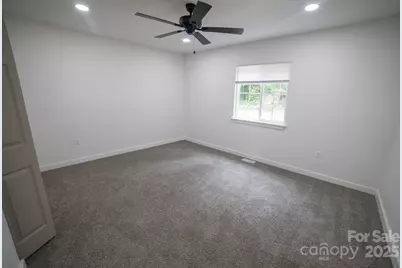 605 Vance Street NW, Lenoir, NC 28645 - Photo 13