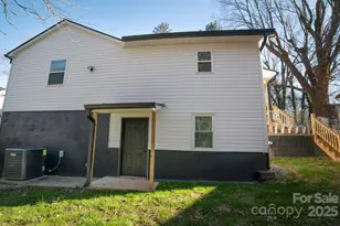 605 Vance St NW, Lenoir, NC 28645 - Photo 23
