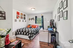 213 Big Oak Rd, Hendersonville, NC 28792 - Photo 23