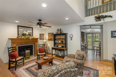 350 Winding Way Lane, Hendersonville, NC 28792 - Photo 9