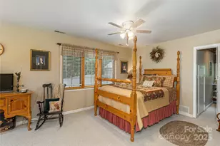 350 Winding Way Ln, Hendersonville, NC 28792 - Photo 25