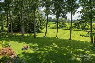 350 Winding Way Lane, Hendersonville, NC 28792 - Photo 17