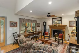 350 Winding Way Ln, Hendersonville, NC 28792 - Photo 7