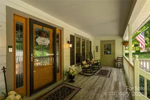 350 Winding Way Ln, Hendersonville, NC 28792 - Photo 5