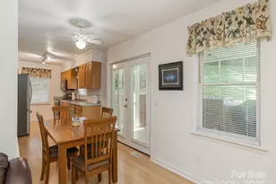 149 Long John Dr, Hendersonville, NC 28791 - Photo 15