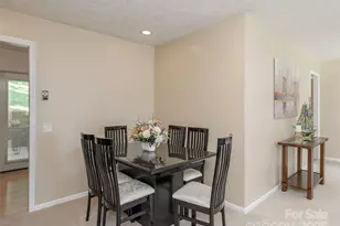 149 Long John Dr, Hendersonville, NC 28791 - Photo 9