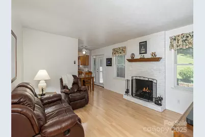 149 Long John Drive, Hendersonville, NC 28791 - Photo 19