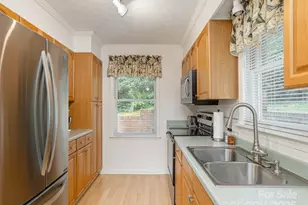 149 Long John Dr, Hendersonville, NC 28791 - Photo 13