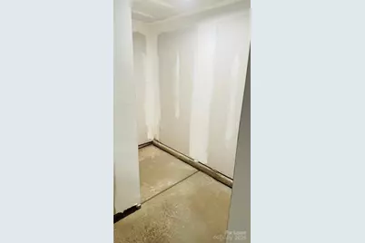 9508 Munsing Drive, Charlotte, NC 28269 - Photo 29