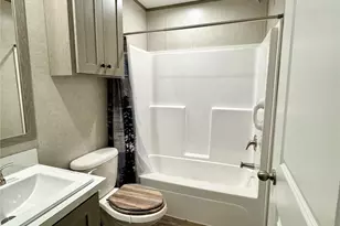 4850 Gideon Dr, Lincolnton, NC 28092 - Photo 13