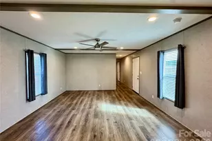 4850 Gideon Dr, Lincolnton, NC 28092 - Photo 5