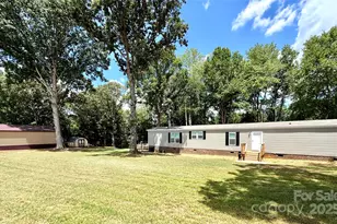 4850 Gideon Dr, Lincolnton, NC 28092 - Photo 1