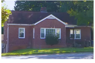 510 Park St, Belmont, NC 28012 - Photo 1