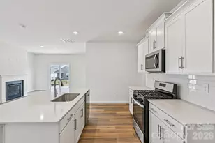 7632 Bainbridge Rd, Sherrills Ford, NC 28673 - Photo 13