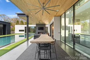 4817 Carmel Park Dr, Charlotte, NC 28226 - Photo 11