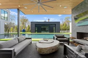 4817 Carmel Park Dr, Charlotte, NC 28226 - Photo 9