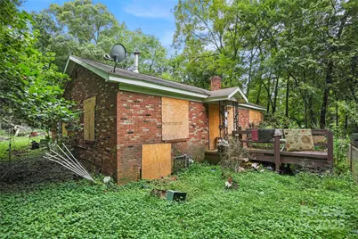 6109 Paw Creek Road, Charlotte, NC 28214 - Photo 17